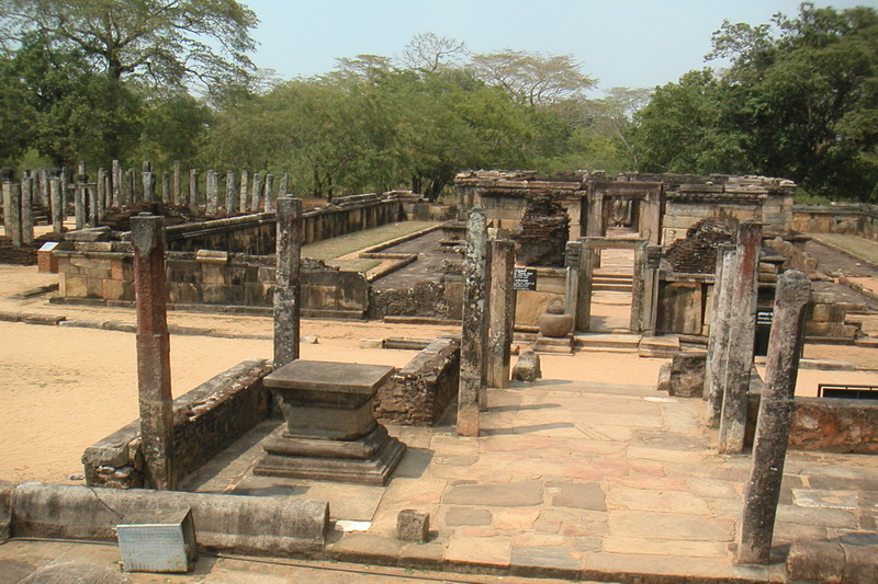 Sri Lanka, Polonnaruwa